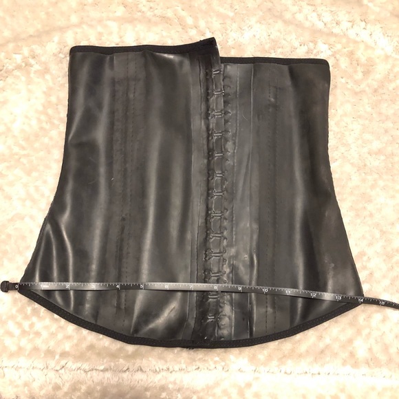 WGS Premadonna Waist Trainer Black Faux Leather - Picture 6 of 14